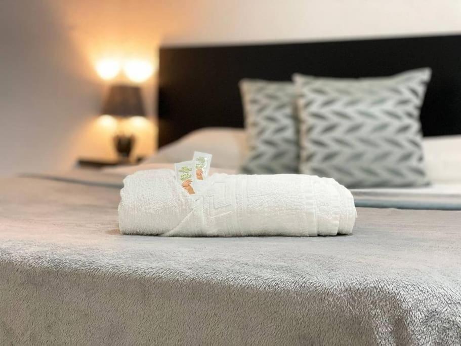 Apartamento En La Calle Hortaleza De Madrid Centro Ngoại thất bức ảnh